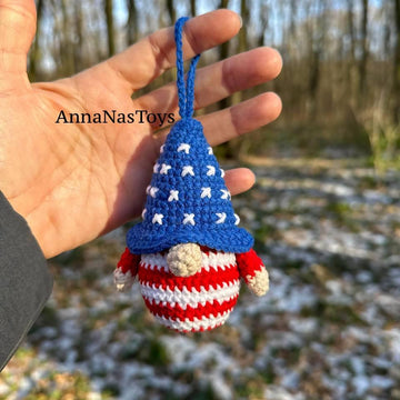 USA Patriotic American Gnome - keychain