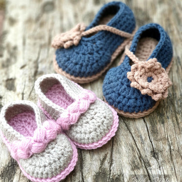 Baby Mary Janes ,  baby bootie crochet pattern - 2 trim variations