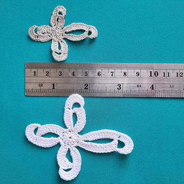 Cross favors pattern