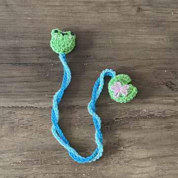 Crochet Frog and Lily Pad Bookmark Pattern