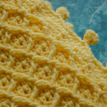 Honeycomb baby blanket