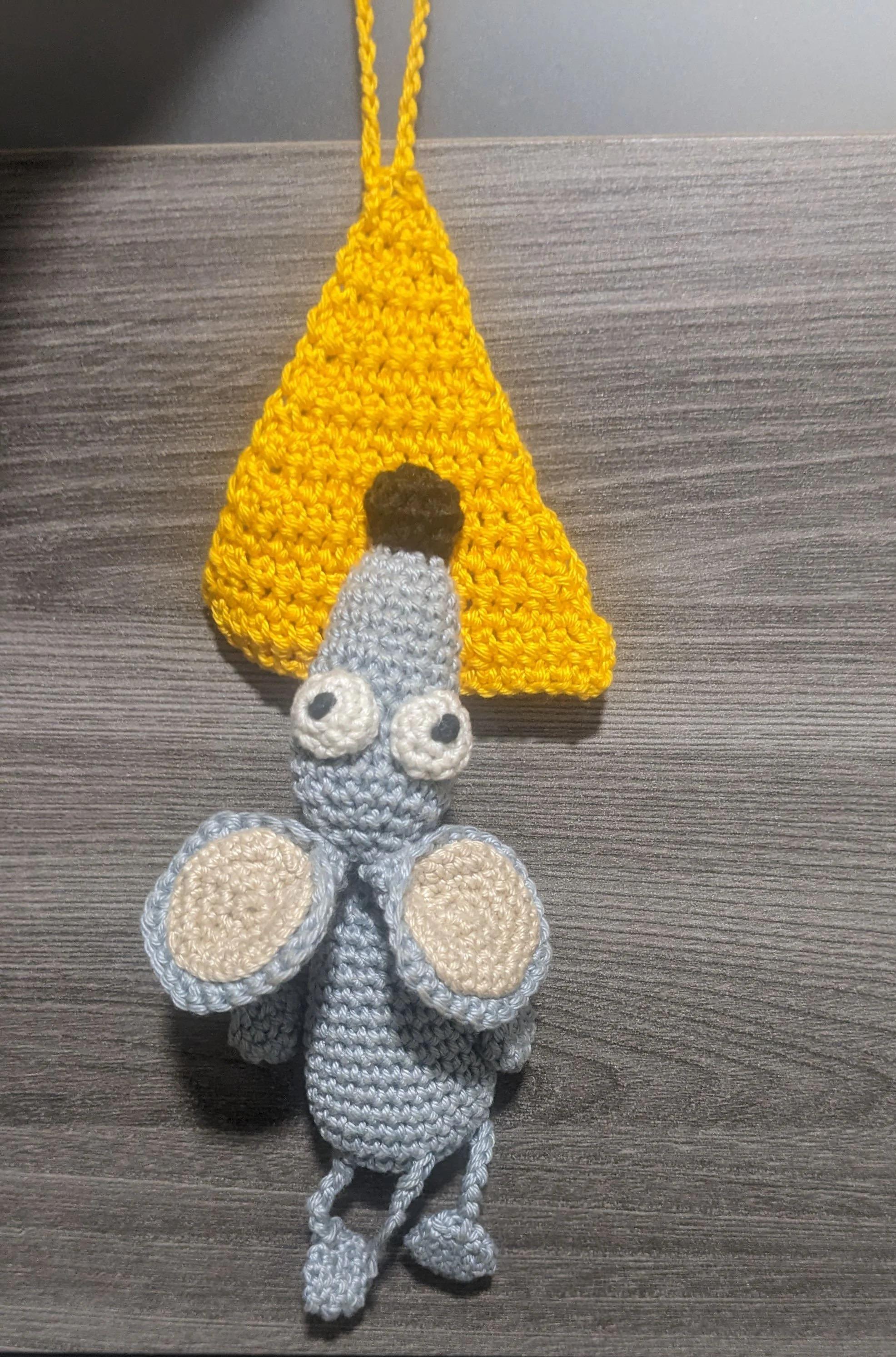Mouse Amigurumi Car Charm English-US