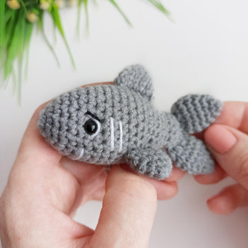 Baby shark crochet pattern
