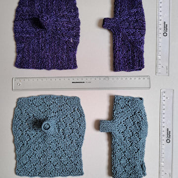 Mitred Lace Mitts