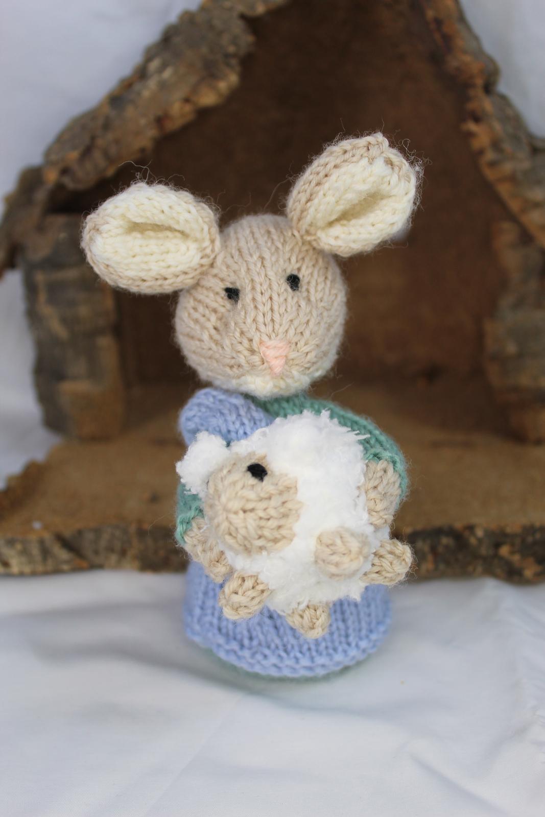 Christmas Mice Knitivity
