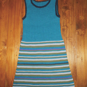 LEONORA, a pinafore dress for kids