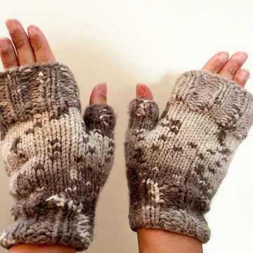 Snowflake Mitts