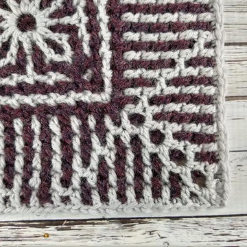 August Interlocking Square