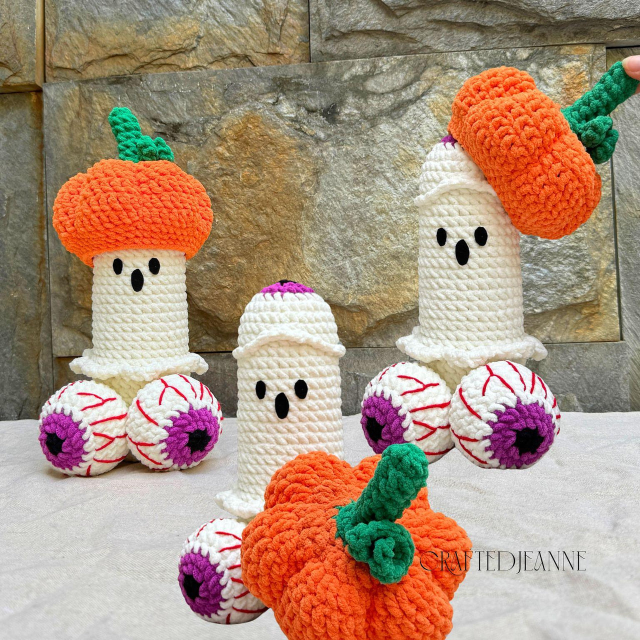 Cheeky ghost with a lift-off pumpkin hat