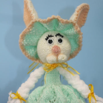 Skinny and Ginny -Bernat Baby Blanket Bunnies