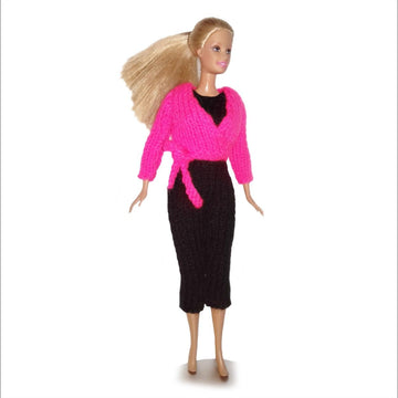 Barbie: Gym workout outfit with exercise ball and bag