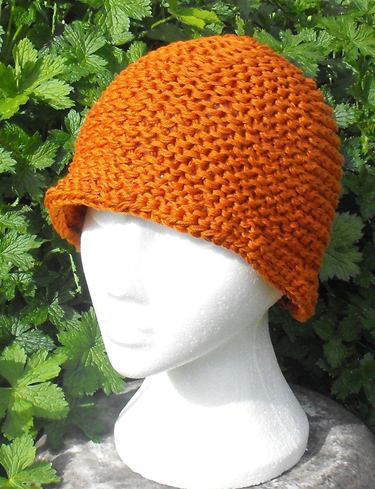 SUPERFAST CLOCHE HAT KNITTING PATTERN - MADMONKEYKNITS