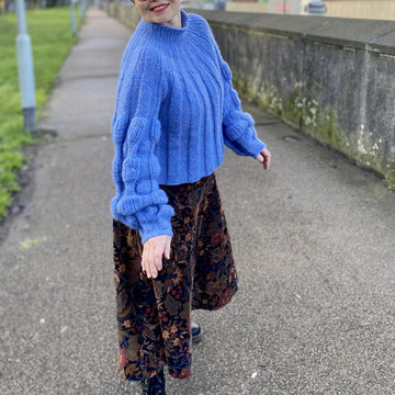 Air Bubbles Pullover