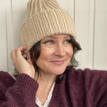 Twist Bloom Hat