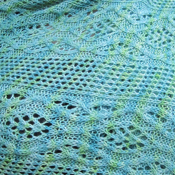 Bellinna Cable Lace Shawl