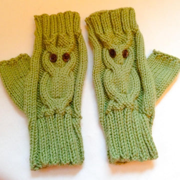 Owl Pacino Fingerless Gloves - knit in the round