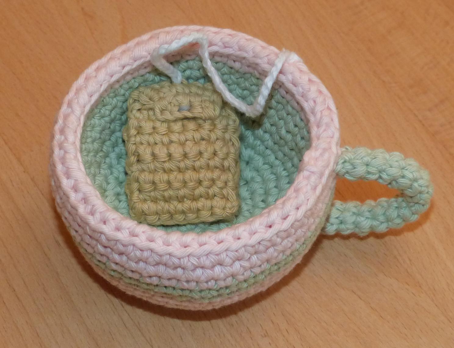 Cup and ball game: teacup