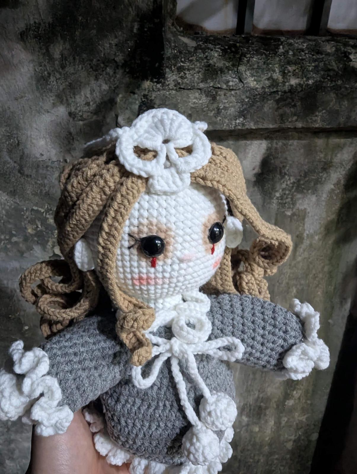 Lenore The Gothic Ghost Doll