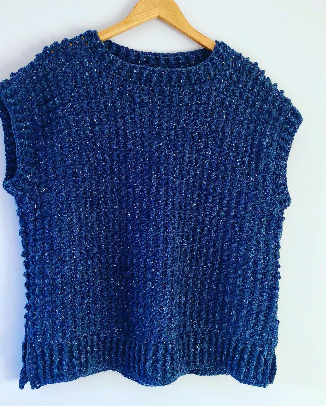Sleeveless Pullover