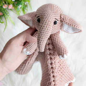 Crochet elephant lovey pattern, crochet baby security blanket