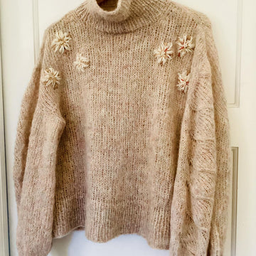Dogwood Pullover