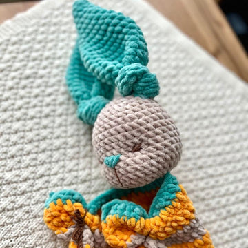 Sleepy Bunny Snuggler Crochet Pattern, Baby Comforter, Security Blanket, Comforter Pattern, PDF in English