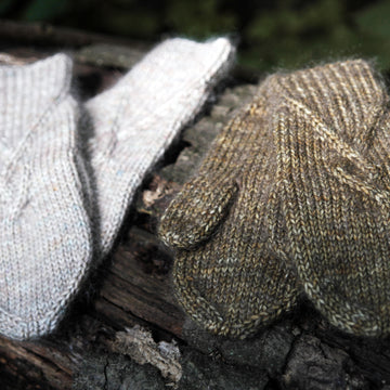 Ghostwood Mittens