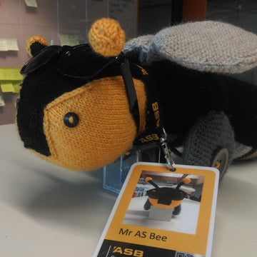 Wanna-Bee