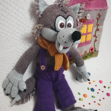 Big Wolf Toy Knitting pattern, knit DIY plush wolf for the tale of the 3 pigs