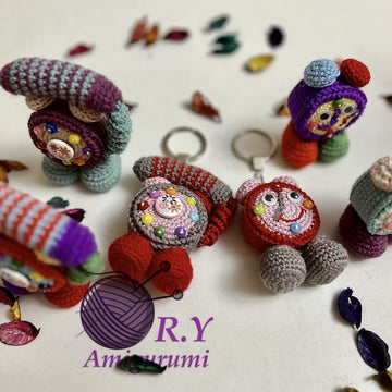 Recycle Amigurumi clock & phone