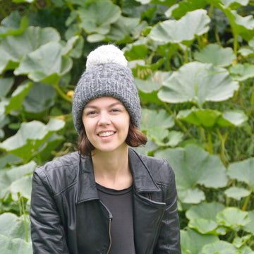 Gradient Cable Neck Cowl and Hat