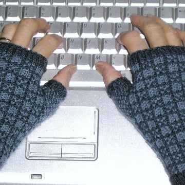 Checkmate Fingerless Mitts