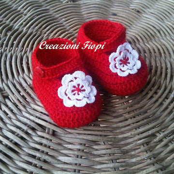 Red baby shoes with flower