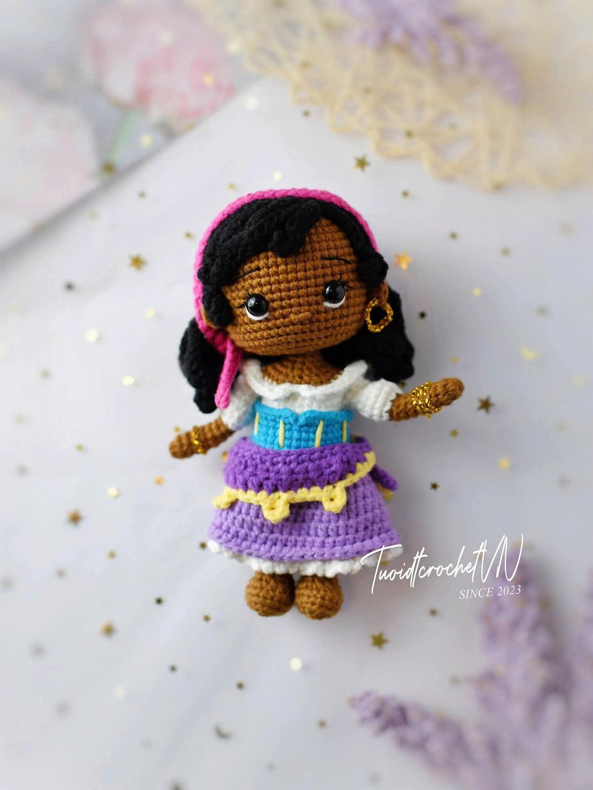 Esmeralda (mini version)