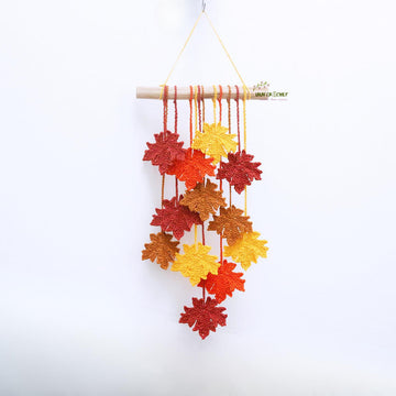 Maple leaf wall hanging