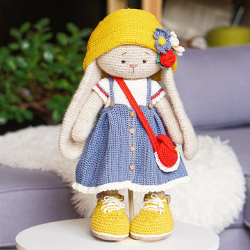 Doll clothes, Crochet Pattern - Outfit Kylie for Toy