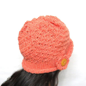 Shell hat with flower