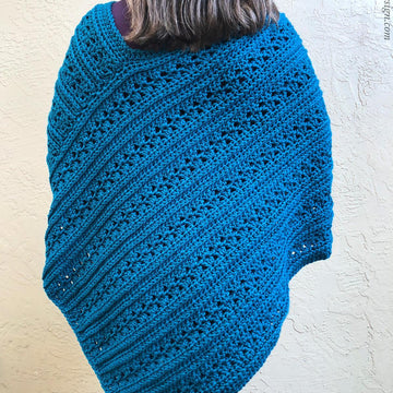 Camilia Poncho