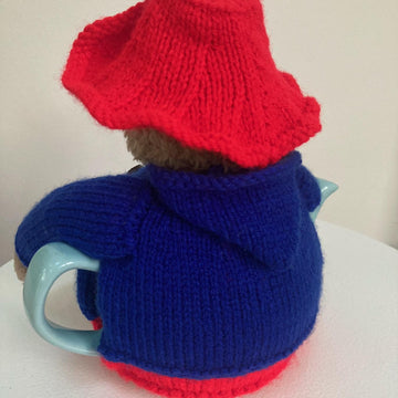 Queen Elizabeth II and Paddington