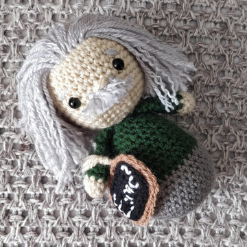Albert Einstein crochet Amigurumi
