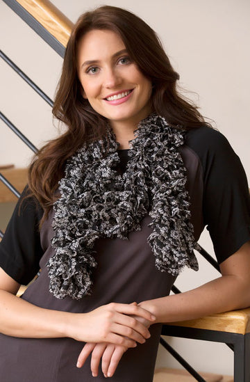 Skull-rific Ruffles in Red Heart Boutique Sassy\nFabric - LW4578 - Downloadable PDF