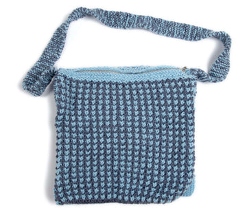 Bee Stitch Bag in Deramores Studio DK Acrylic - Downloadable PDF