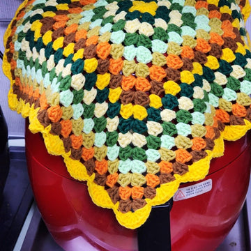 Fresh Spring Doily /Cover