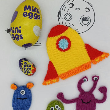 Easter Space Rocket & Aliens Easter Egg/Creme Egg Knitting Pattern