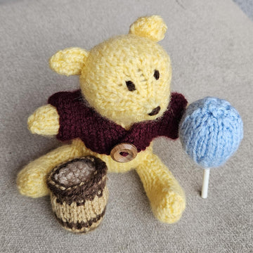 Knitted Classic Pooh