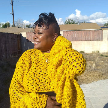 The Coventina Shoulder Crop