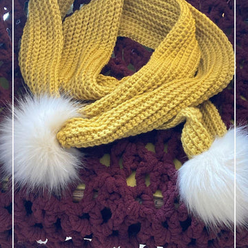 Easy Ribbed Pom Pom Scarf