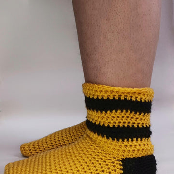 The 'bee' crochet socks