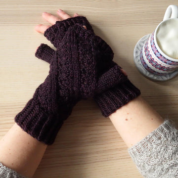 Dalgety Bay Mitts