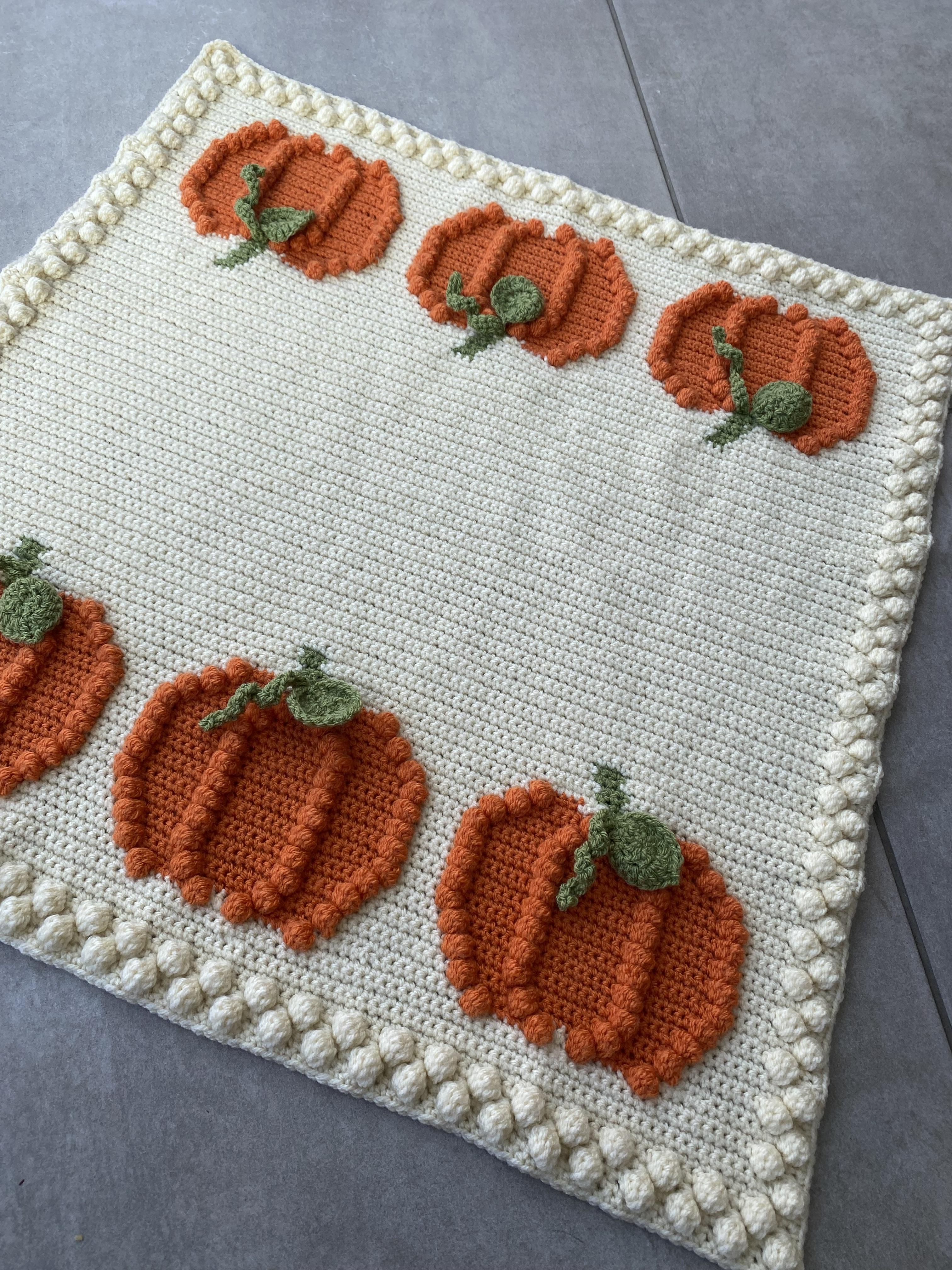 2-in-1 Crochet Autumn Fall Pumpkin Throw Blanket